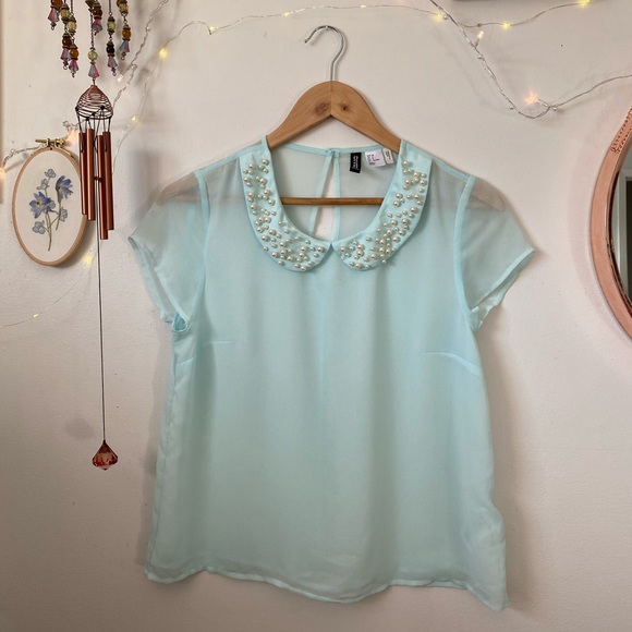 Pearl collared turquoise blouse - Picture 4 of 8